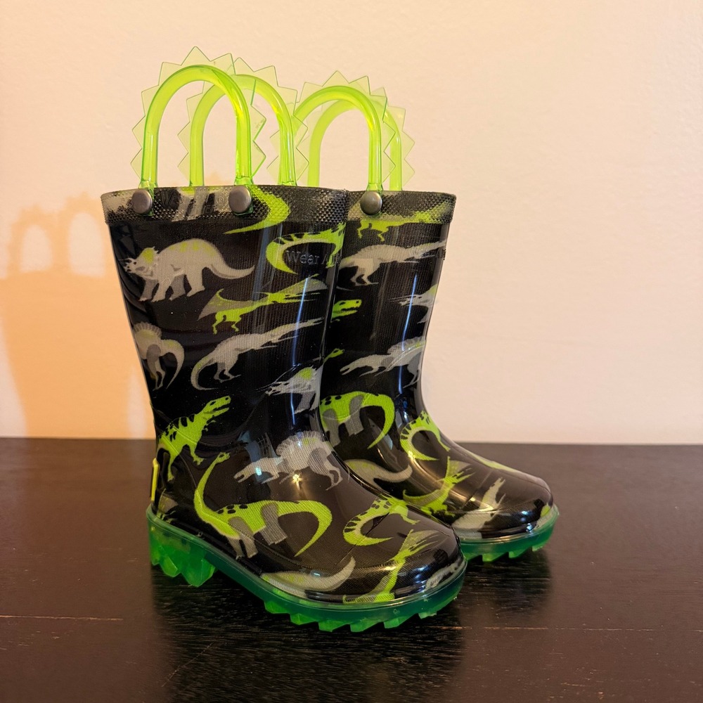 Western Chief Wade Dino Lighted Rain Boots Black Neon Green Toddler Size 5